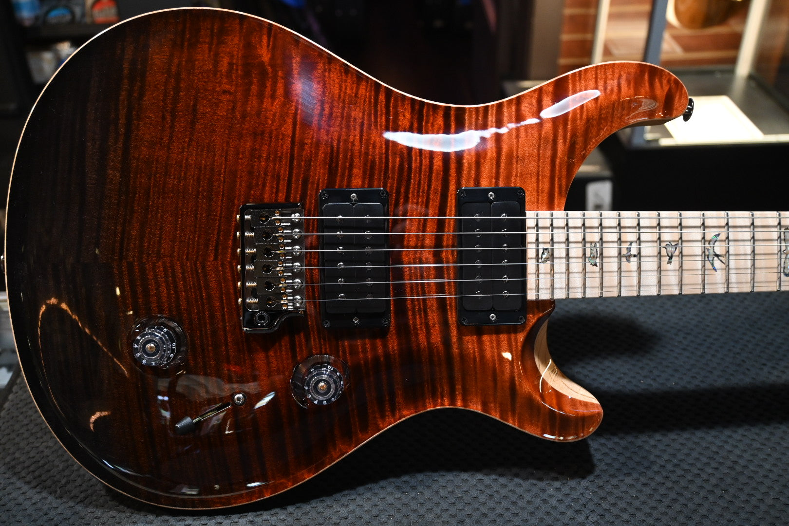 PRS Wood Library Custom 24 10-Top Swamp Ash Figured Maple Neck - Fire Red to Grey Black Fade Guitar #0662 - Danville Music