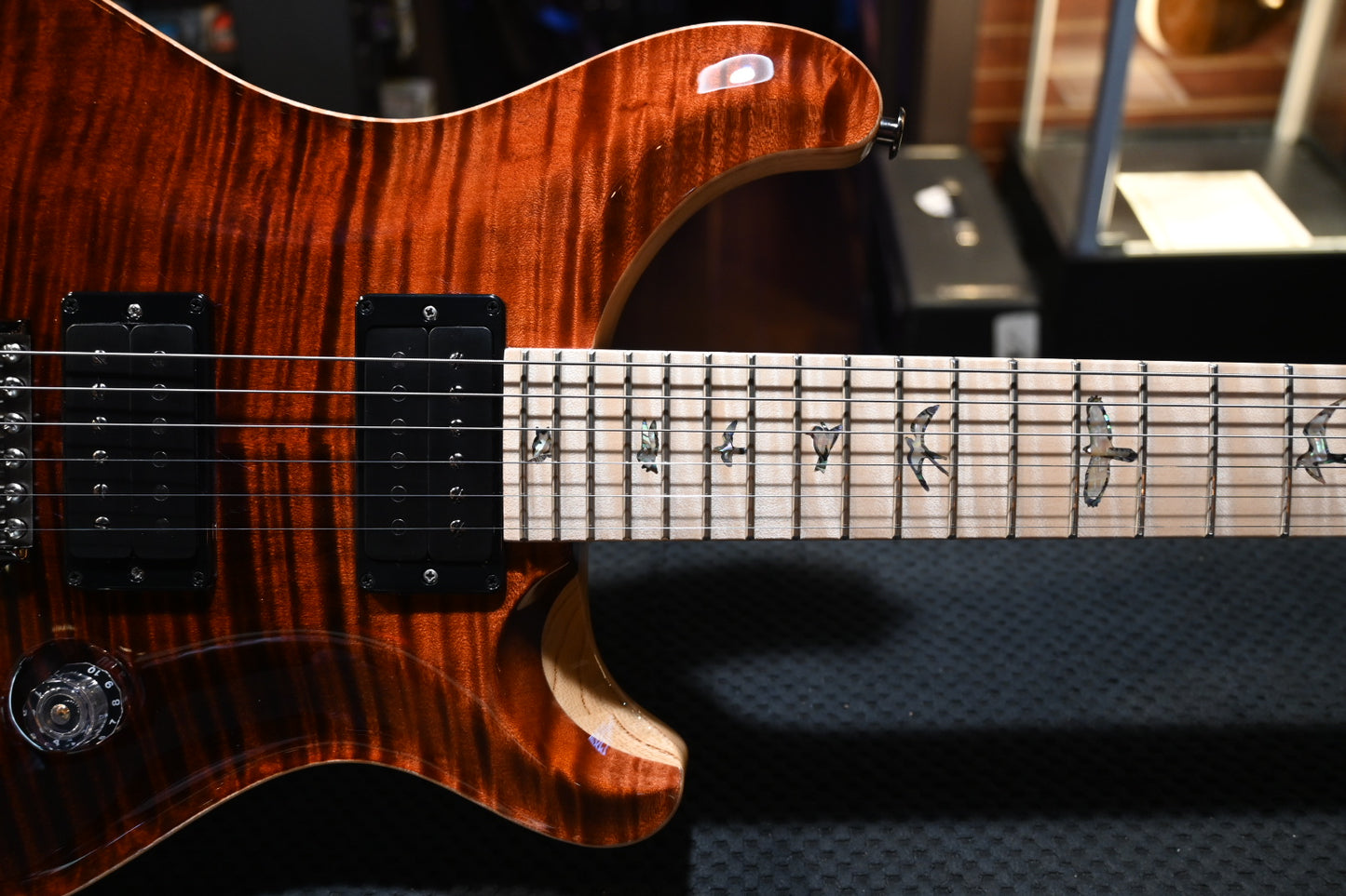 PRS Wood Library Custom 24 10-Top Swamp Ash Figured Maple Neck - Fire Red to Grey Black Fade Guitar #0662 - Danville Music
