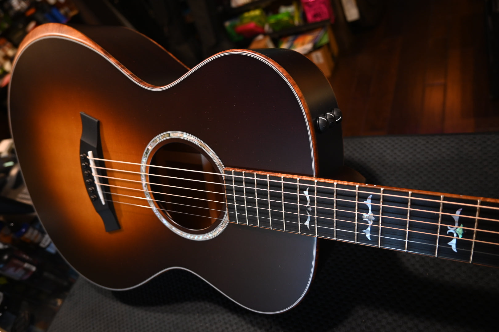 Taylor Custom GC Sitka Spruce/Mahogany Guitar #2185 - Danville Music
