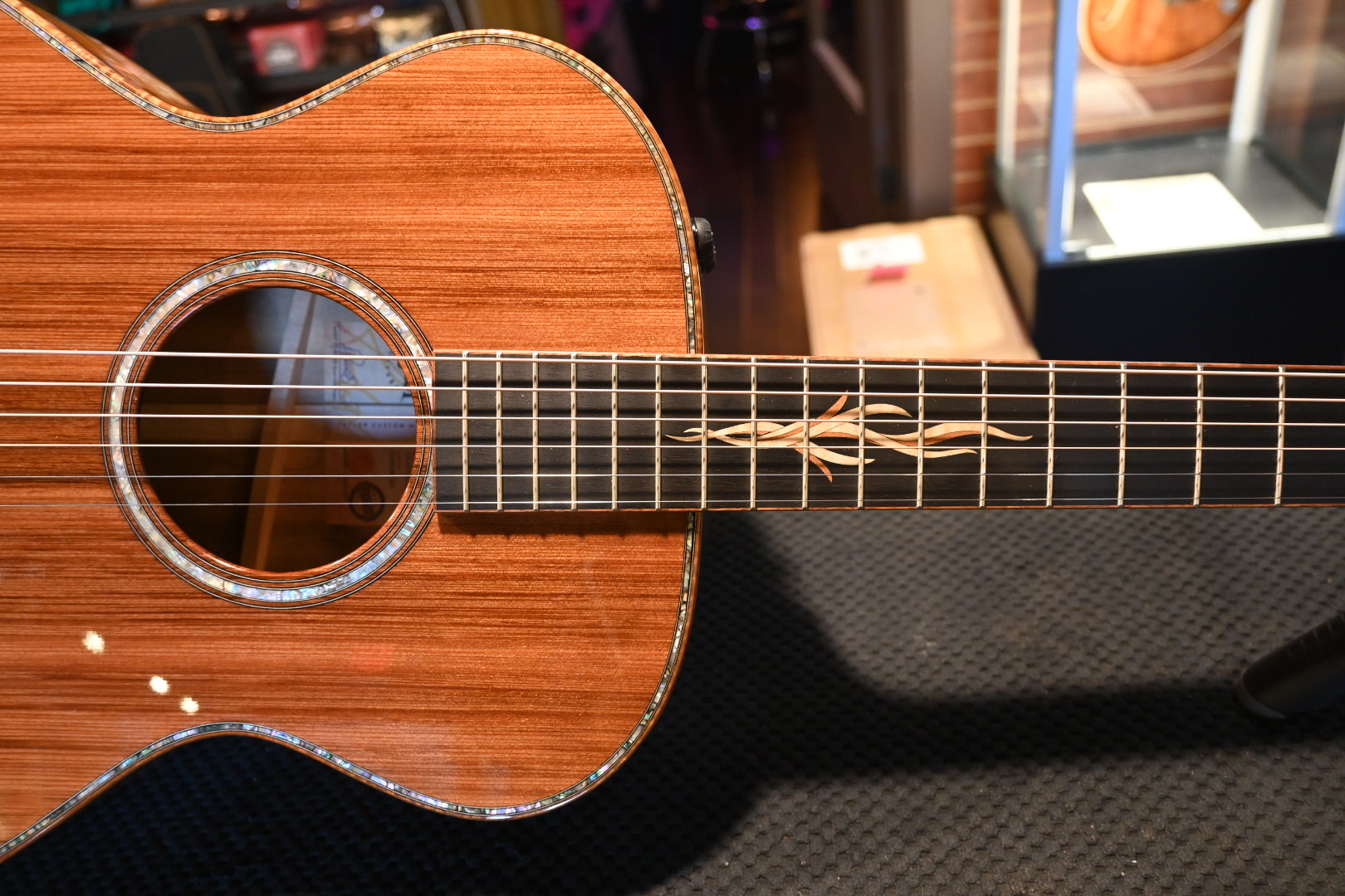 Taylor Custom GC Grand Concert Sinker Redwood/Sassafras - Shaded Edge Burst #1180 USED - Danville Music