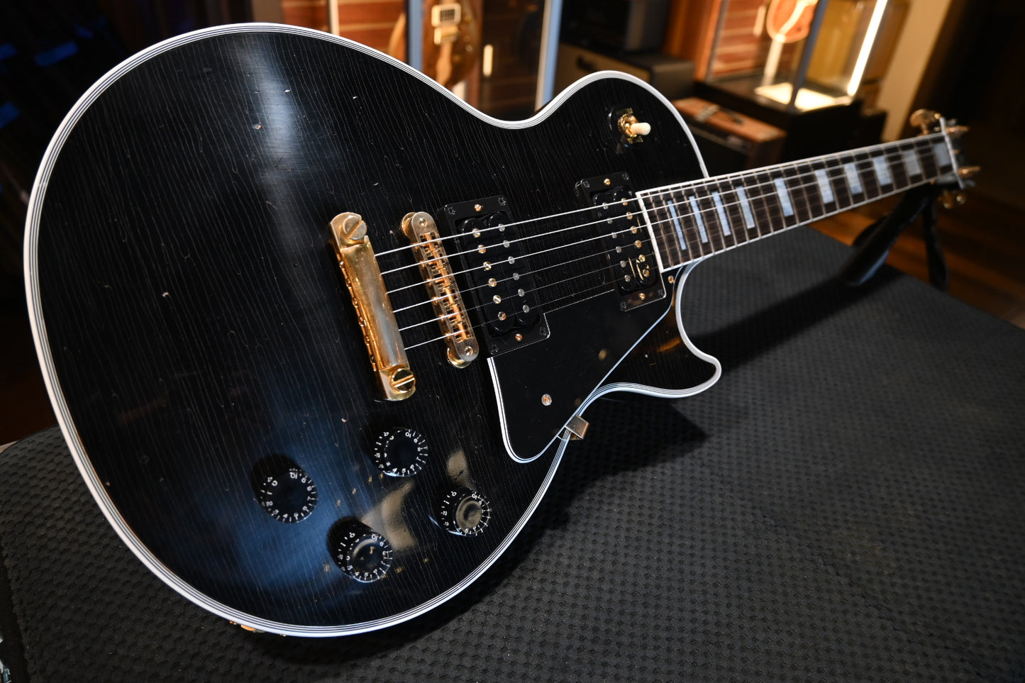 Gibson Custom Les Paul Custom 2019 - Ebony Light Aged Guitar #0435 - Danville Music