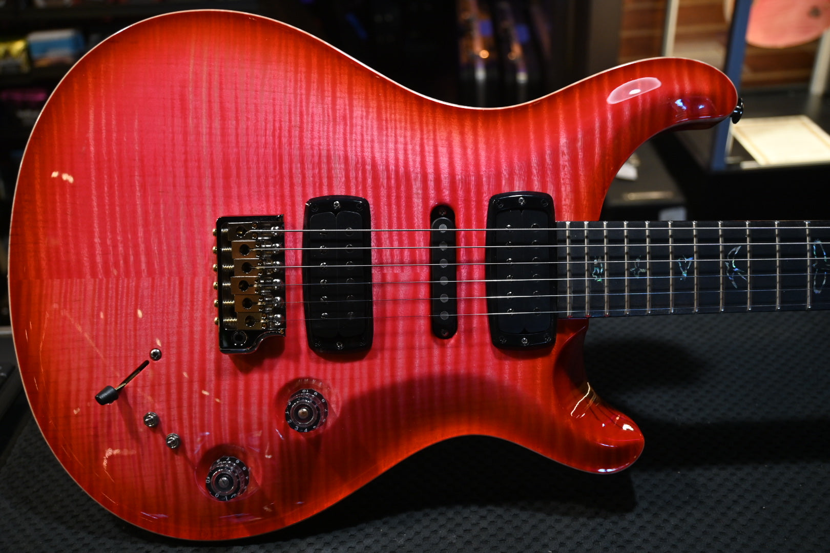 PRS Wood Library Modern Eagle V Swamp Ash Figured Maple Neck - Bonnie Pink Cherry Burst Guitar #9305 - Danville Music