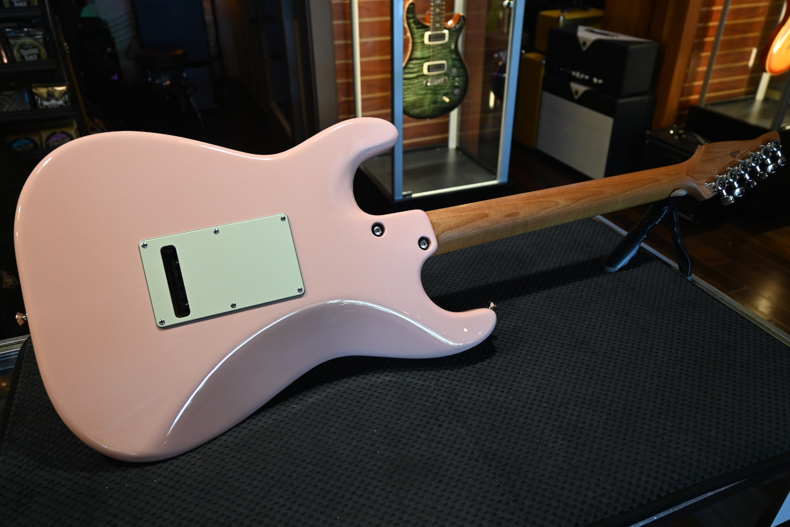 Tom Anderson Icon Classic - Shell Pink Guitar #622N - Danville Music