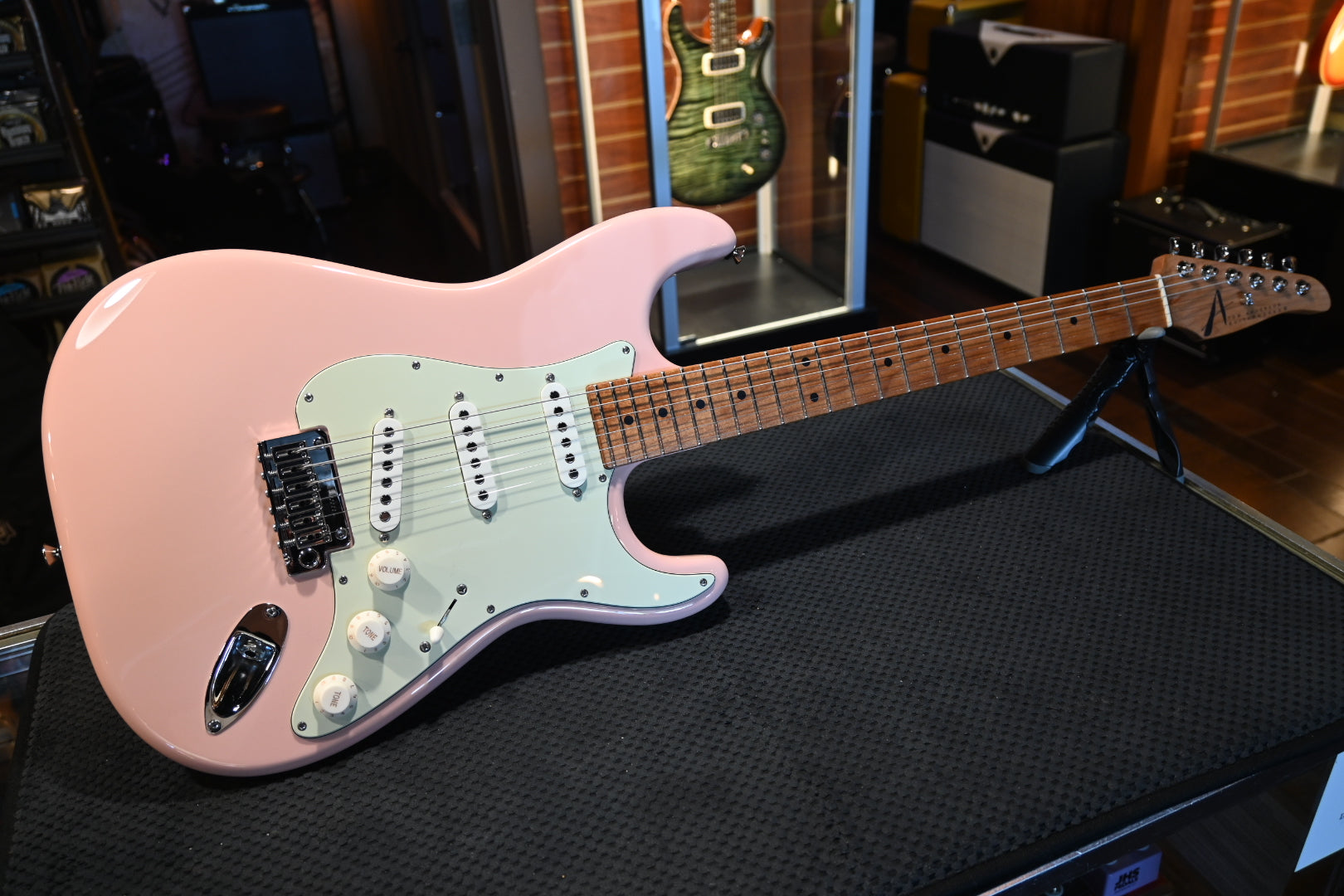 Tom Anderson Icon Classic - Shell Pink Guitar #622N - Danville Music