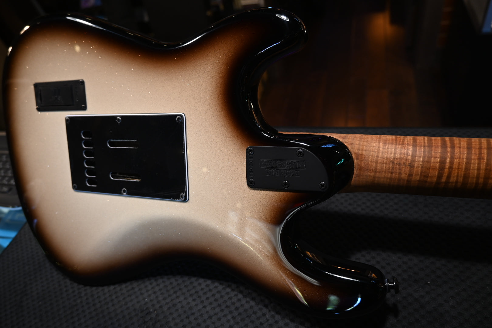 Music Man Cutlass HT - Brûlée Guitar #2004 - Danville Music