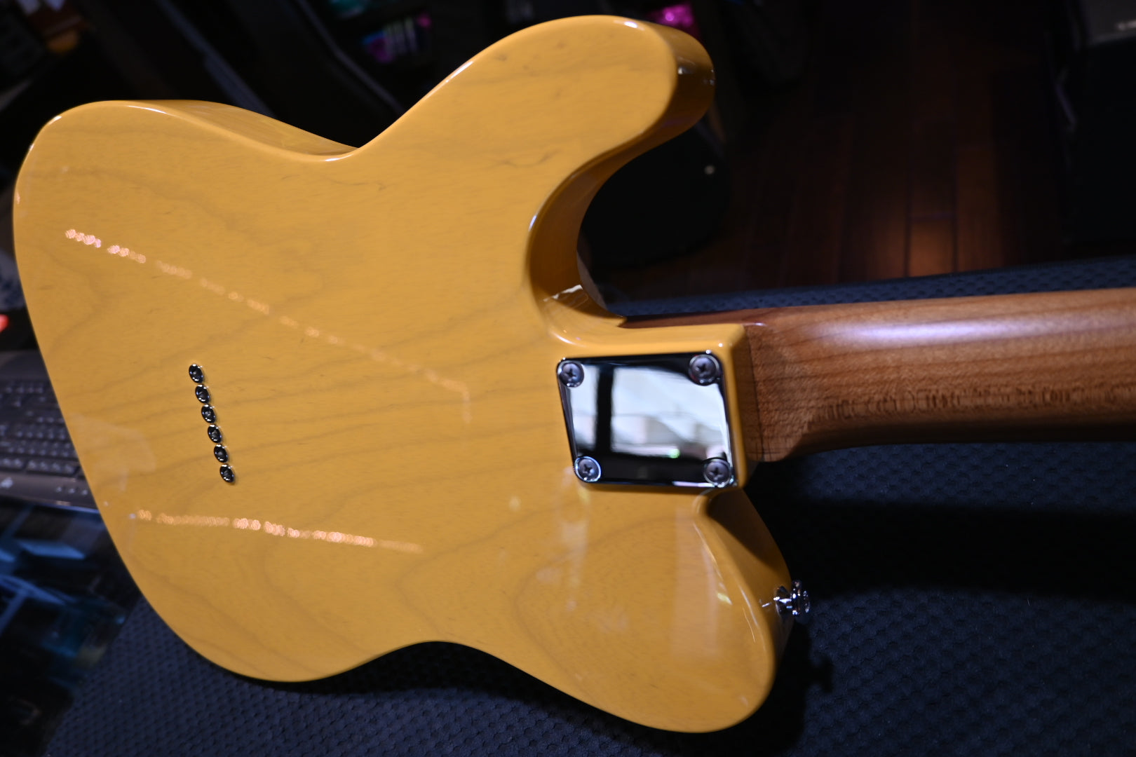 Suhr Classic T Antique Trans Butterscotch Guitar #7146 - Danville Music
