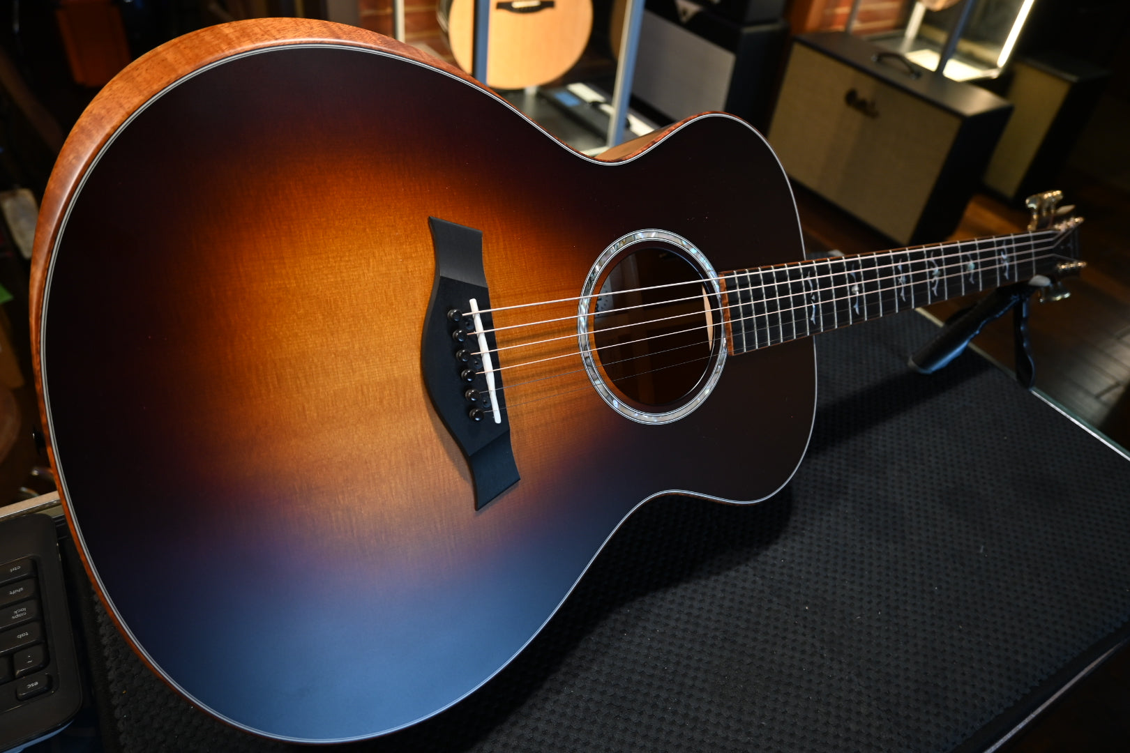 Taylor Custom GC Sitka Spruce/Mahogany Guitar #2185 - Danville Music