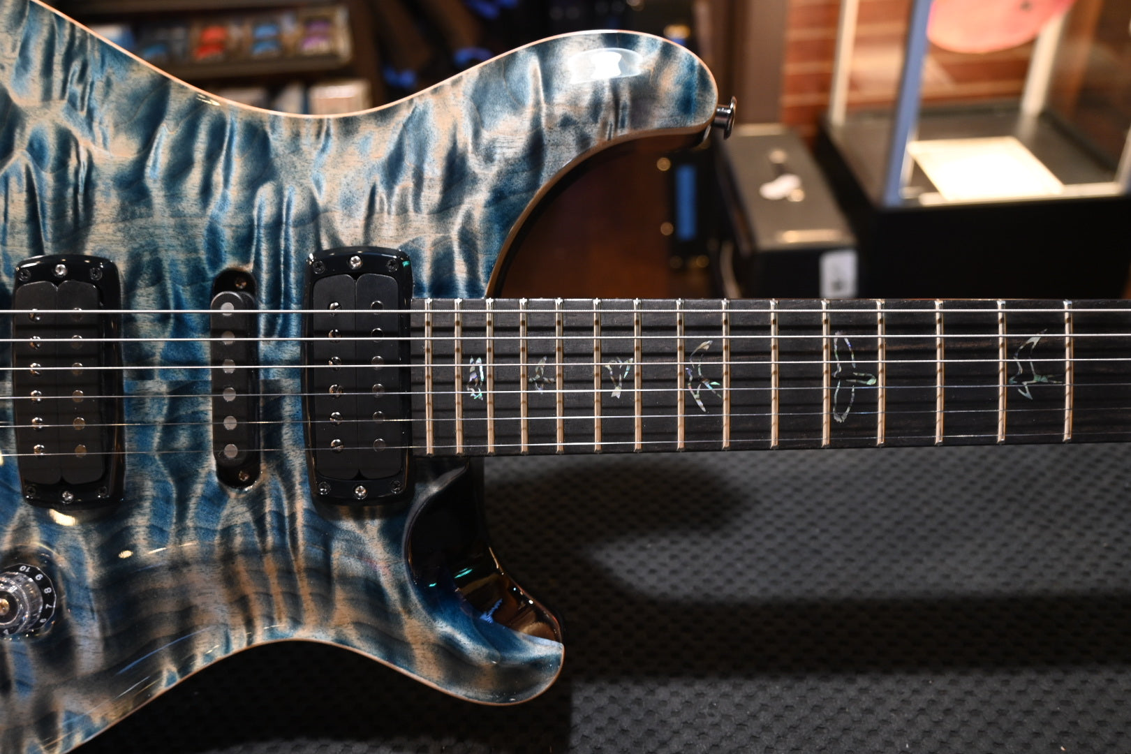 PRS Wood Library Modern Eagle V 10-Top Quilt Figured Maple Neck - Faded Whale Blue/Charcoal Back Guitar #9652 - Danville Music
