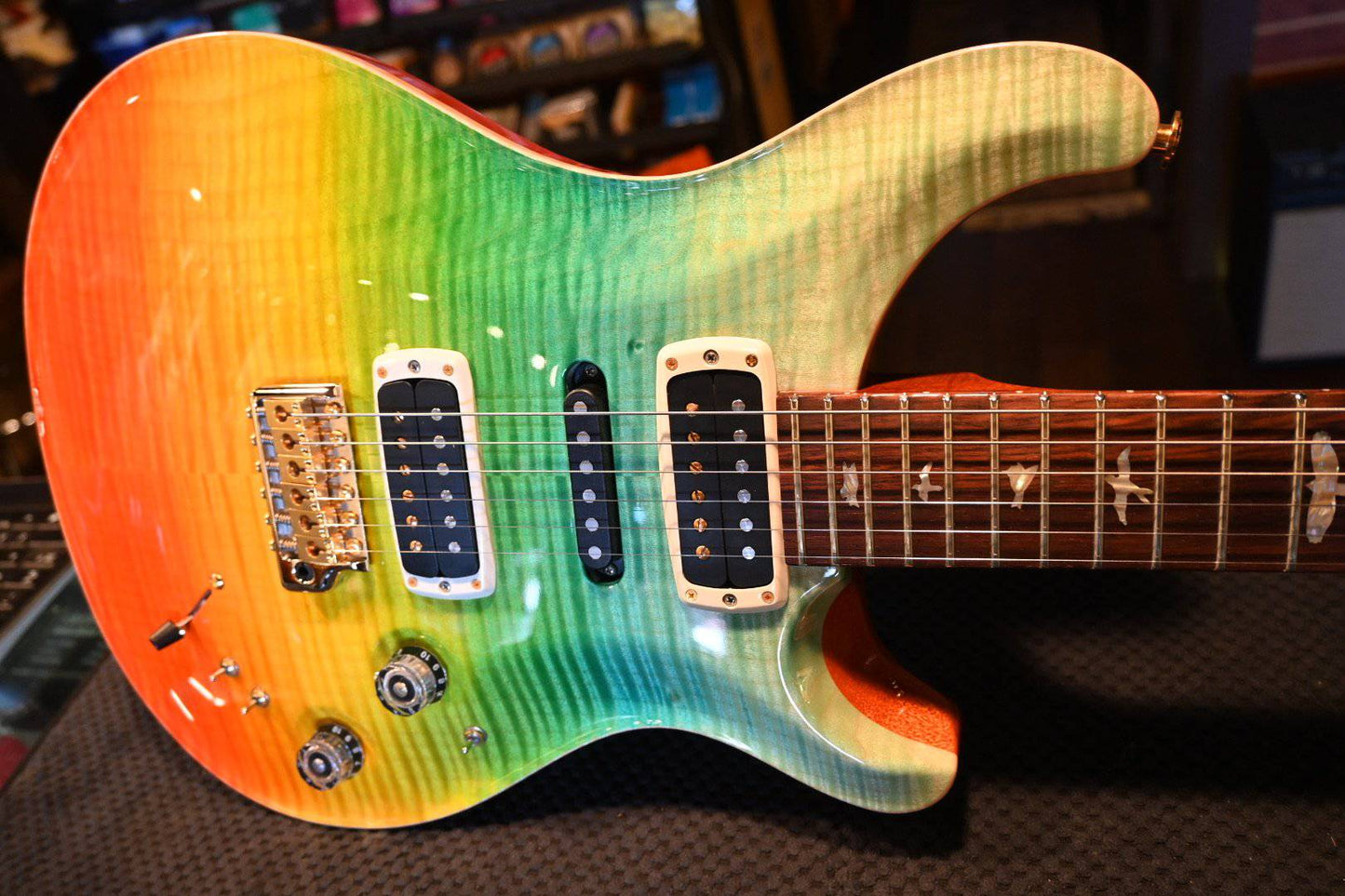 PRS Paul Reed Smith Experience 2020 Modern Eagle V LTD - Skittles Fade #2221 - Danville Music