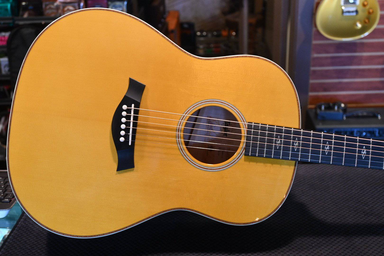 Taylor Custom GP European Spruce/Big Leaf Maple - Golden Amber #0118 - Danville Music