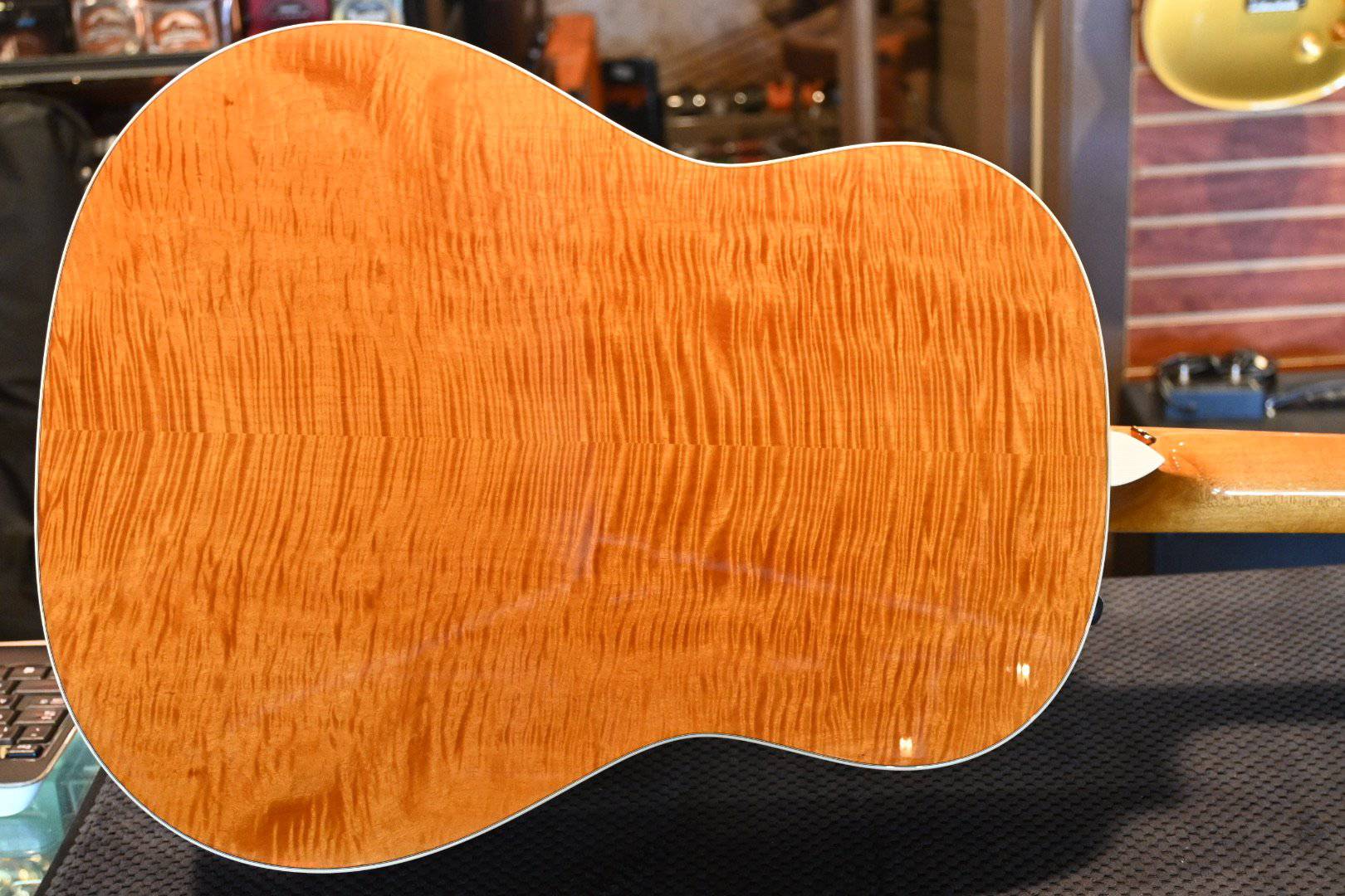 Taylor Custom GP European Spruce/Big Leaf Maple - Golden Amber #0118 - Danville Music